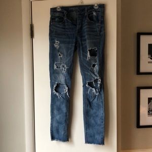 American Eagle Tomboy Stretch Ripped Jeans